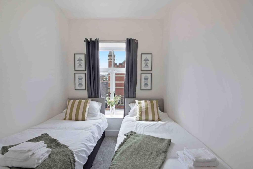 Town Center Apartment In Bishops Stortford Birchanger Extérieur photo